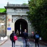 American candidates in front of the gate of Fort de Nogent before joining the French Foreign Legion
